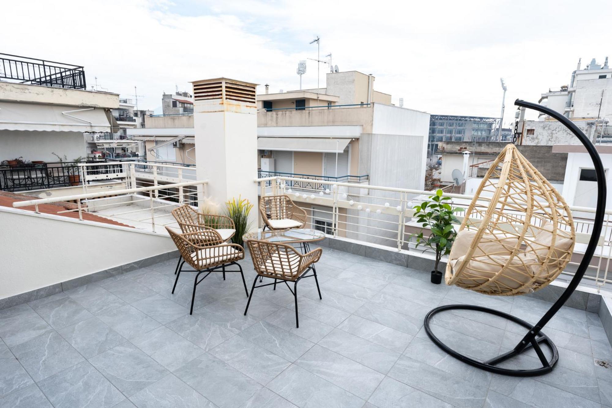 Pomegranate Luxury Penthouse Maisonette With Beautiful Terrace & Free Parking By Binobi ! Салоники Экстерьер фото